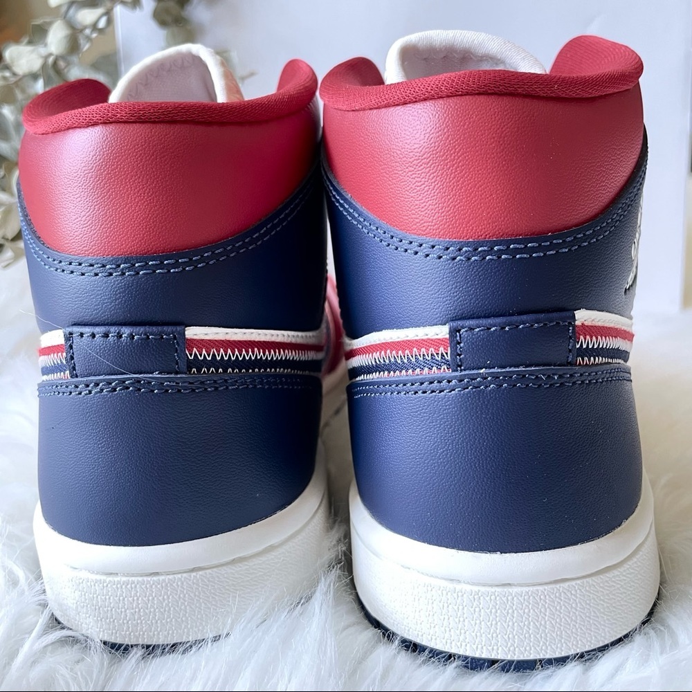 Nike Air Jordan 1 Mid SE Gym Red W8.5 DQ7648-600 USA NIB - Picture 13 of 16